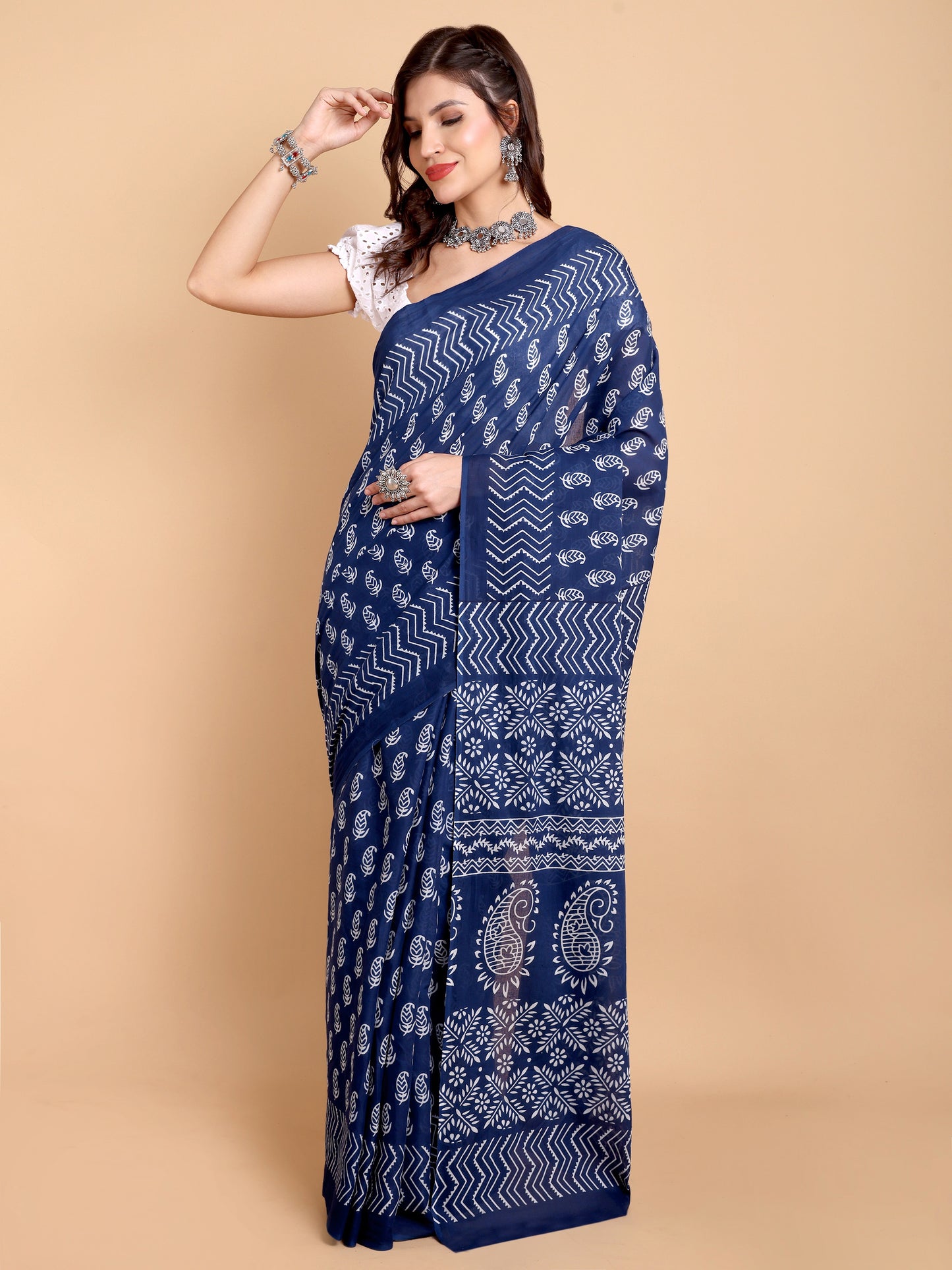 Elegant Navy Blue Mul mul Cotton Saree with White Traditional Hand block Print