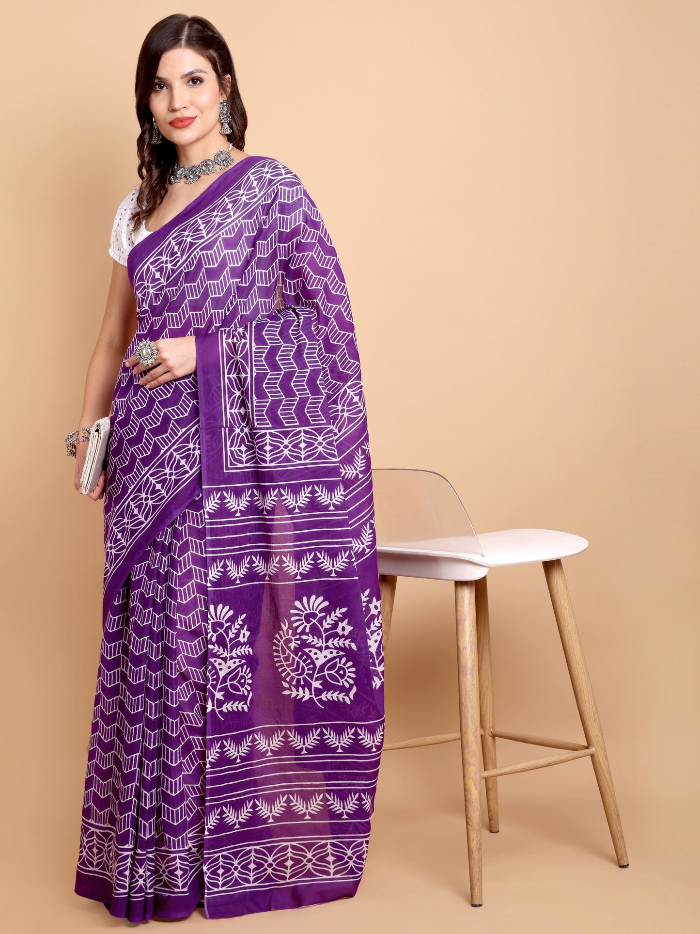 Elegant Purple Hand block Print Mul mul Cotton Saree with White Floral & Geometric Motifs