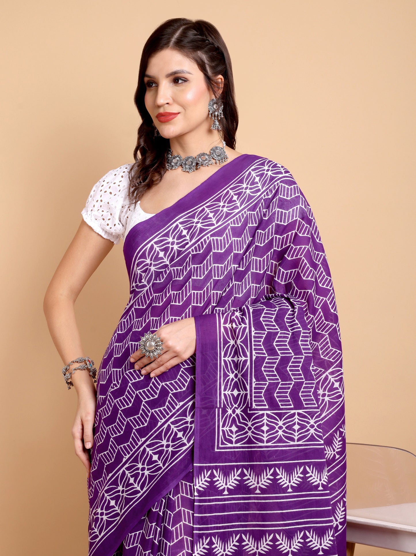 Elegant Purple Hand block Print Mul mul Cotton Saree with White Floral & Geometric Motifs